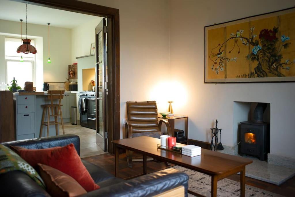 The Presbytery, Forres Extérieur photo